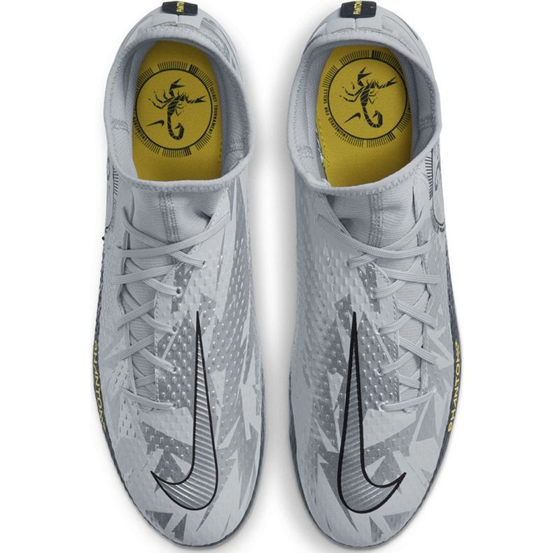 Pantofi de fotbal Nike Phantom Gt Scorpion Academy Dynamic Fit FG / MG M DA2266 001 albastru argint 1 Pantofi de fotbal Nike Phantom Gt Scorpion Academy Dynamic Fit FG / MG M DA2266 001 albastru argint 1