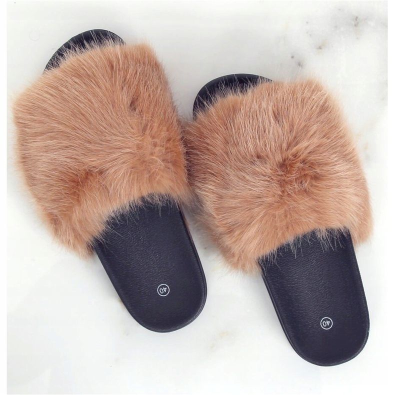 Papuci cu blană de cămilă CK107P Camel maro multicolor 1 Papuci cu blană de cămilă CK107P Camel maro multicolor 1