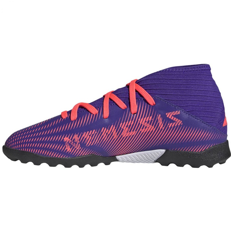 Ghete de fotbal Adidas Nemeziz.3 Tf Jr EH0576 portocaliu, violet, roz violet 2