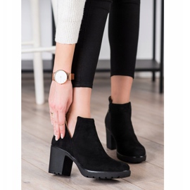 Bella Paris Ghete negre cu tăietură negru 2