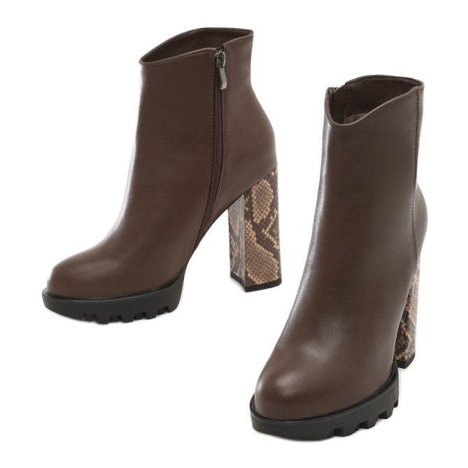 Vices Viciile 8530-54-maro 1