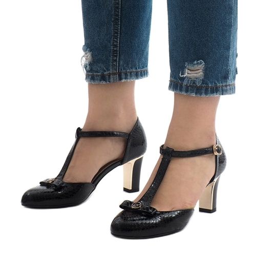 Pompe negre pe stâlp 2239-3 negru 1