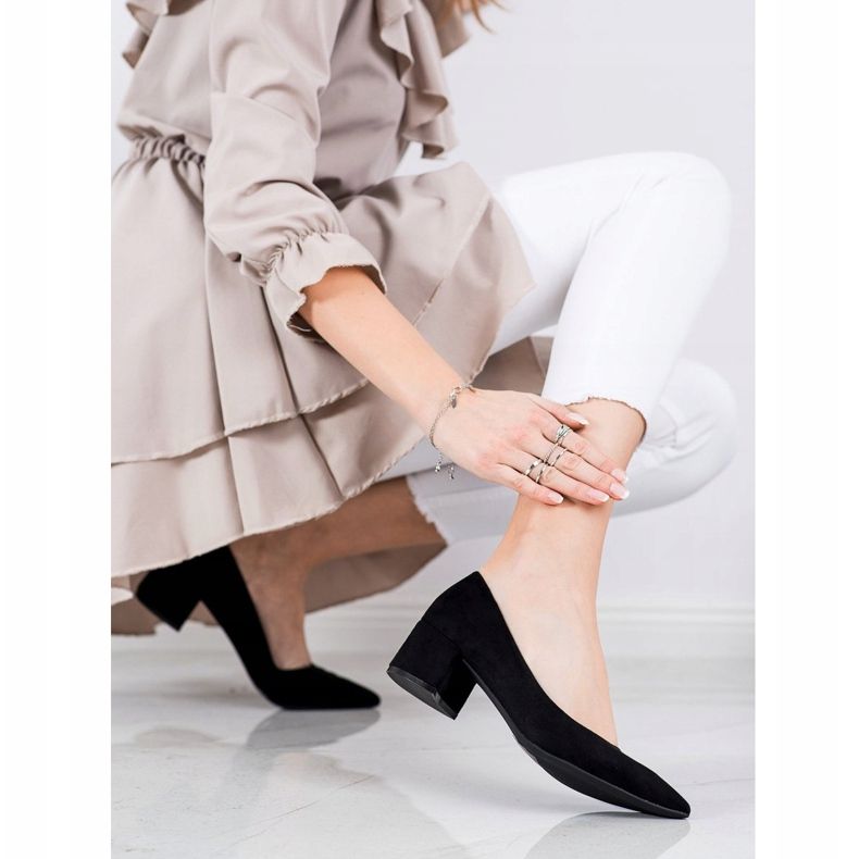 SHELOVET Pompe pe tocuri joase negru 1