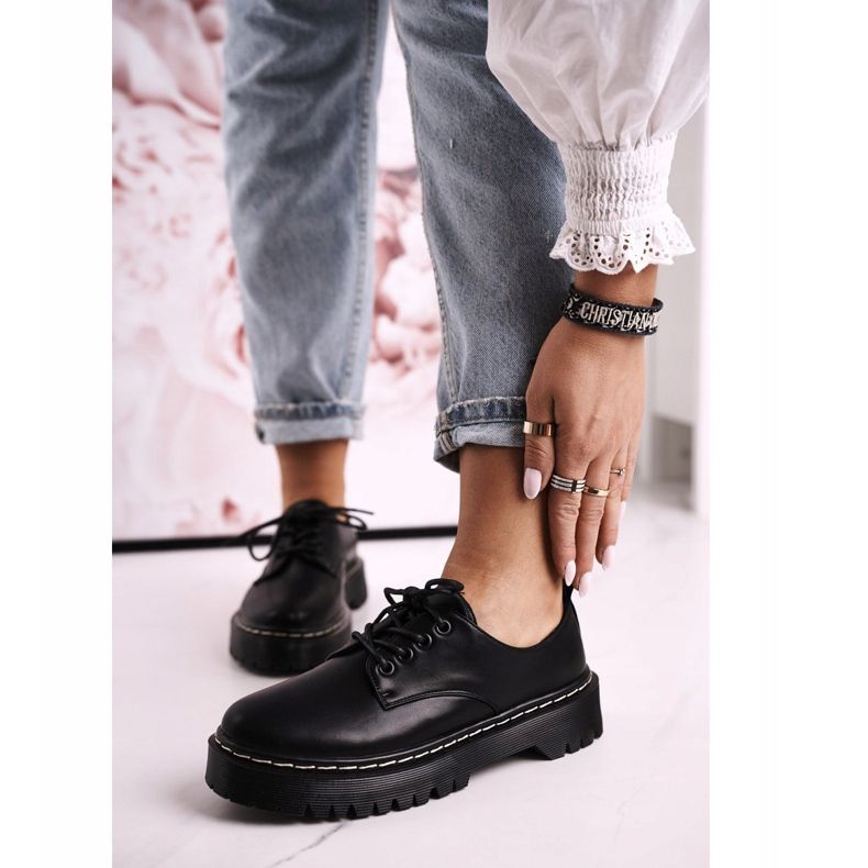 Încălțăminte clasică Oxfords pentru femei de pe platforma neagră S.Barski HX62 negru 2