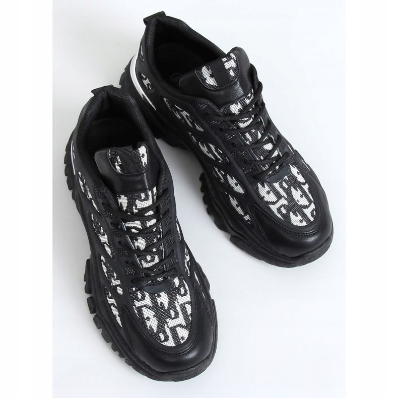 Încălțăminte sport pentru femei negre VL123 Negru 1