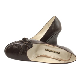 Pees Pompi din piele Maro Pipi 4