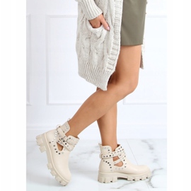 Cizme tăiate cu știfturi bej NC1127 Bej 1