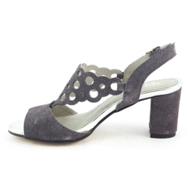 Dolce Pietro Sandale din piele de căprioară de damă pe o tijă de oțel 2083 gri 1