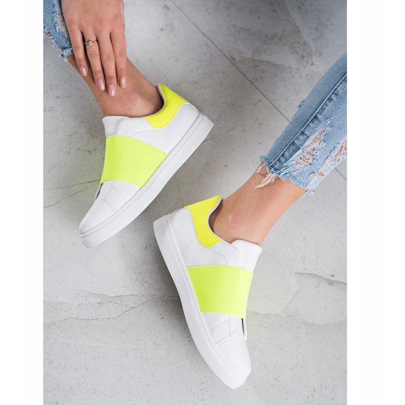 SHELOVET Pantofi alunecați cu bandă elastică alb 1