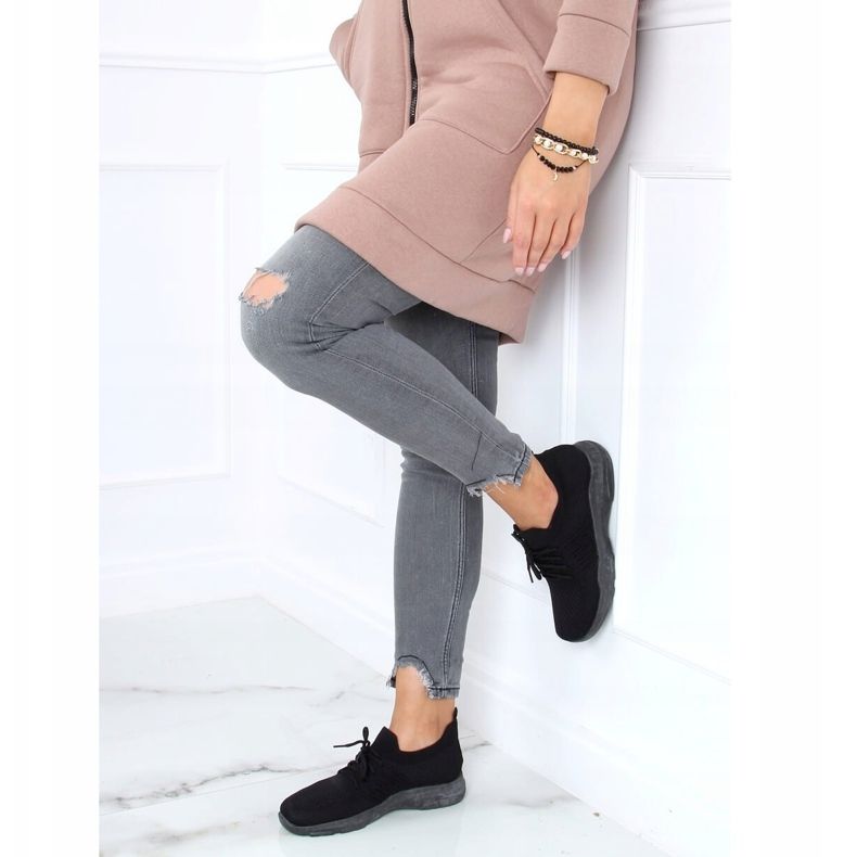 Șosete negre pantofi sport C9239 Negru 2 Șosete negre pantofi sport C9239 Negru 2