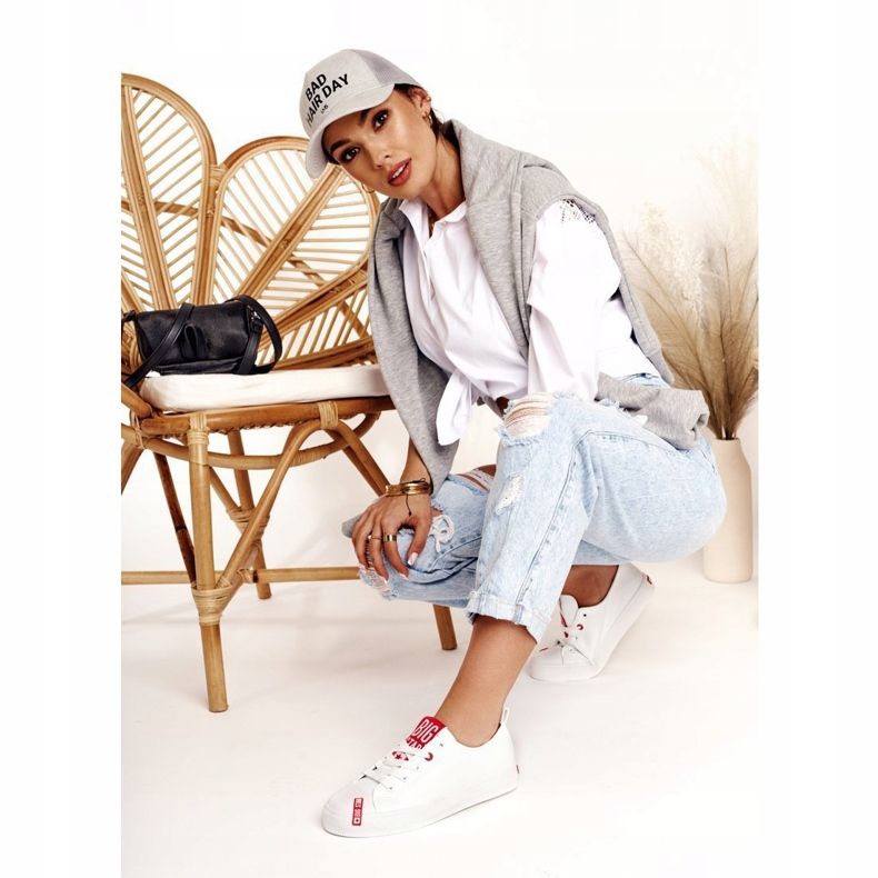 Adidași pentru femei Big Star White EE274302 alb 2