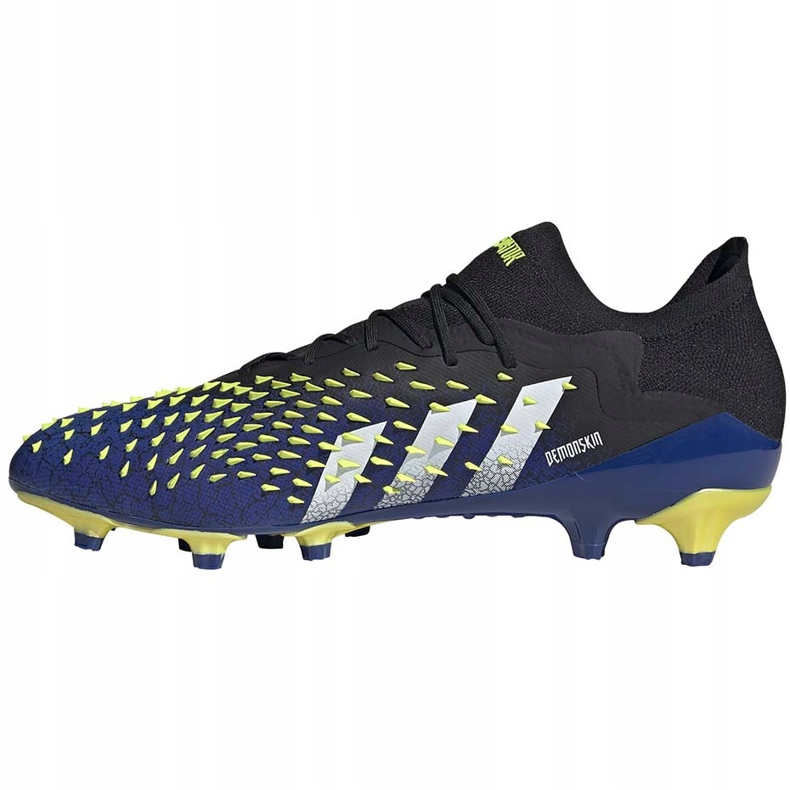 Ghete de fotbal Adidas Predator Freak.1 L Ag FZ3752 negru negru 2