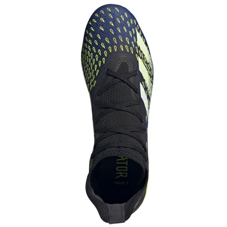 Ghete de fotbal Adidas Predator Freak.3 Fg M FY0610 alb, negru, regal negru 2