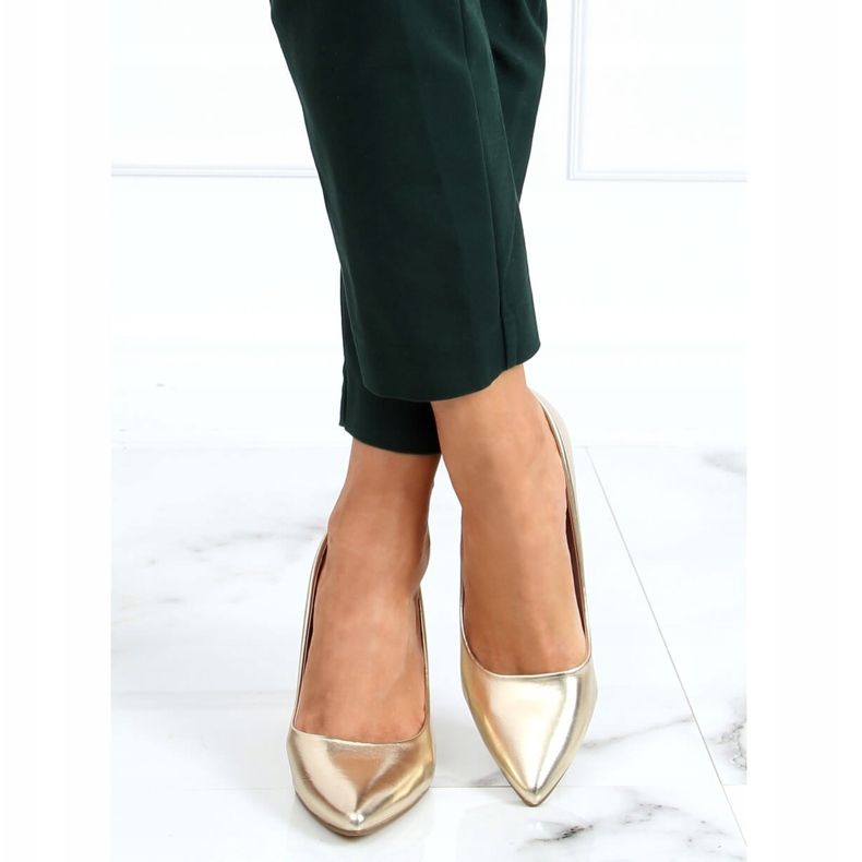 Pompe pe stâlpul de aur NF-65P Gold 2