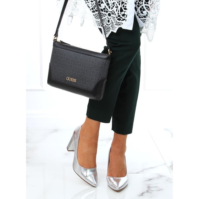 Pompe pe stâlpul argintiu NF-65P Argintiu 2