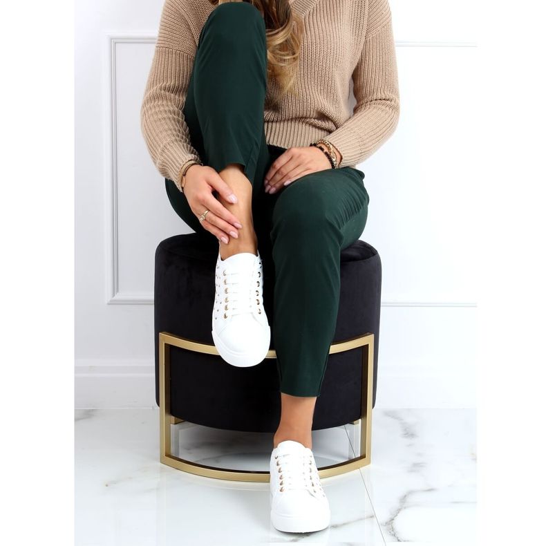 Adidași de damă cu știfturi albe LA124P Bej 2