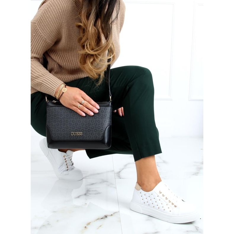 Adidași de damă cu știfturi albe LA124P Bej 1