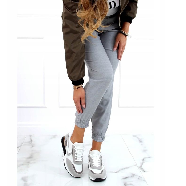 Multicolor VL121P Pantofi sport albi 1