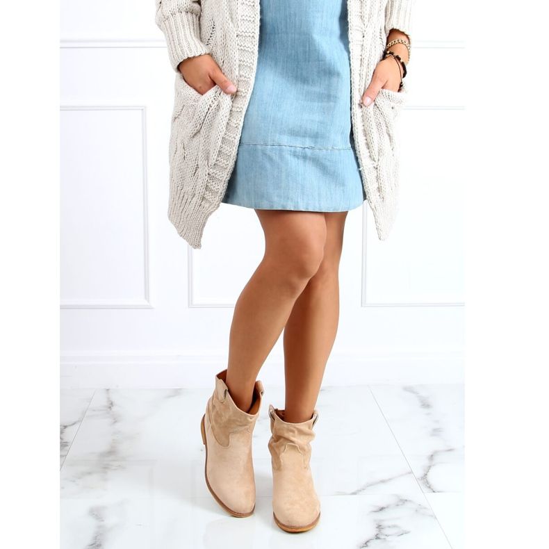 Cizme bej pe o pană ascunsă B0-515 Kaki 1 Cizme bej pe o pană ascunsă B0-515 Kaki 1