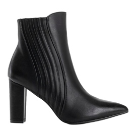 Cizme negre din piele ecologică pe stâlpul T2122 negru 1 Cizme negre din piele ecologică pe stâlpul T2122 negru 1
