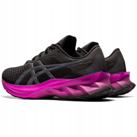 Pantofi de alergare Asics Novablast W 1012A584 004 negru 1 Pantofi de alergare Asics Novablast W 1012A584 004 negru 1