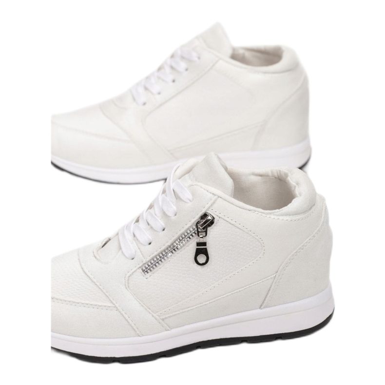 Vices Viciile 8368-71-alb 1