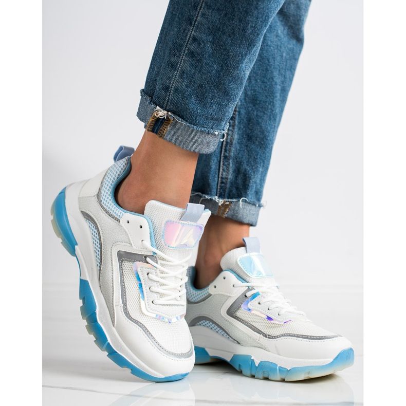 Ideal Shoes Adidași cu inserție de sclipici alb multicolor 2 Ideal Shoes Adidași cu inserție de sclipici alb multicolor 2