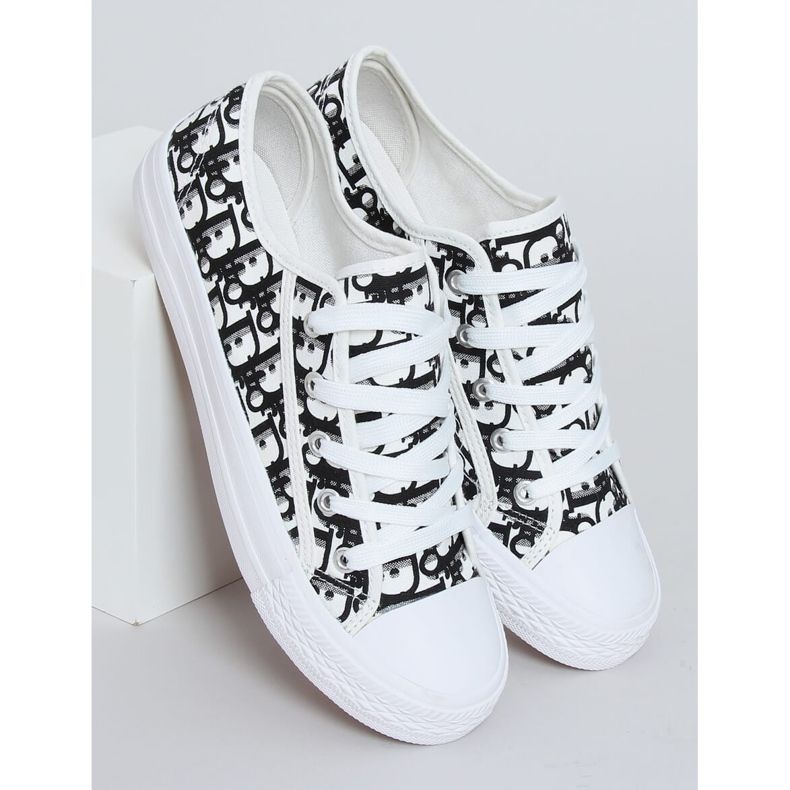 Adidași negri pentru femei XL30P Negru alb 1