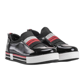 Ghete Jayde cu brevet negru 1 Ghete Jayde cu brevet negru 1