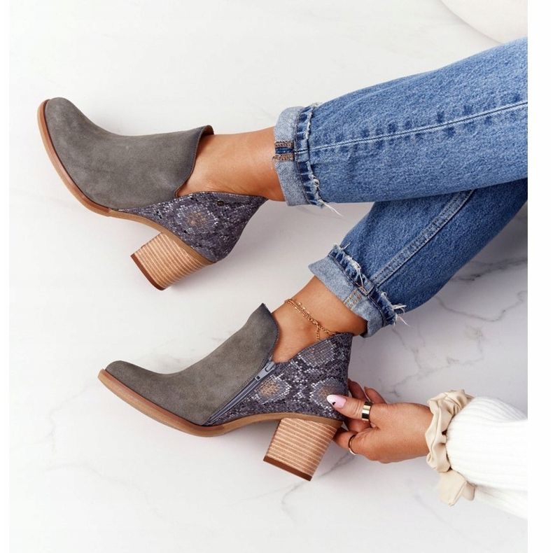 Cizme de piele pentru femei pe toc Maciejka Gri 04492 bej 2