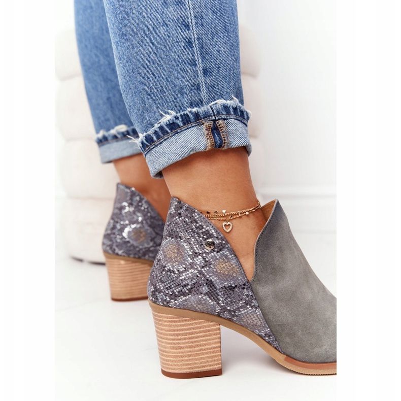 Cizme de piele pentru femei pe toc Maciejka Gri 04492 bej 1 Cizme de piele pentru femei pe toc Maciejka Gri 04492 bej 1