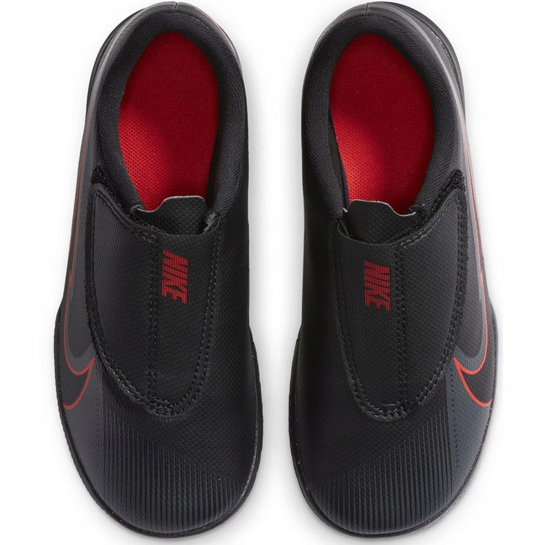 Pantofi de fotbal Nike Mercurial Vapor 13 Club Ic PS (V) Junior AT8170 060 negru negru 1