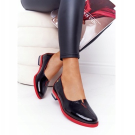 Pantofi din piele lăcuită Maciejka 05035-20 Negru 1
