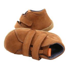 Pantofi din piele cu velcro Mazurek, maro 264 4 Pantofi din piele cu velcro Mazurek, maro 264 4