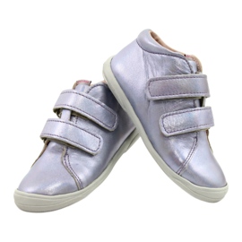 Pantofi Velcro din piele de fete 1264 Mazurek holografic violet 3 Pantofi Velcro din piele de fete 1264 Mazurek holografic violet 3