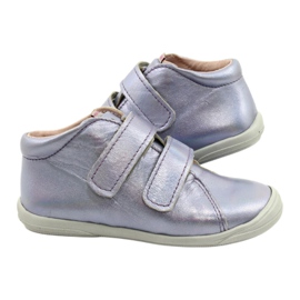 Pantofi Velcro din piele de fete 1264 Mazurek holografic violet 4 Pantofi Velcro din piele de fete 1264 Mazurek holografic violet 4