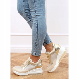 Pantofi sport pe o pană ascunsă bej și auriu RQ288 Bej de aur 1 Pantofi sport pe o pană ascunsă bej și auriu RQ288 Bej de aur 1