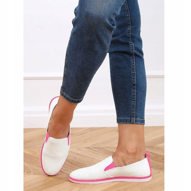 Adidași alunecați albi AA620 Fushia 2