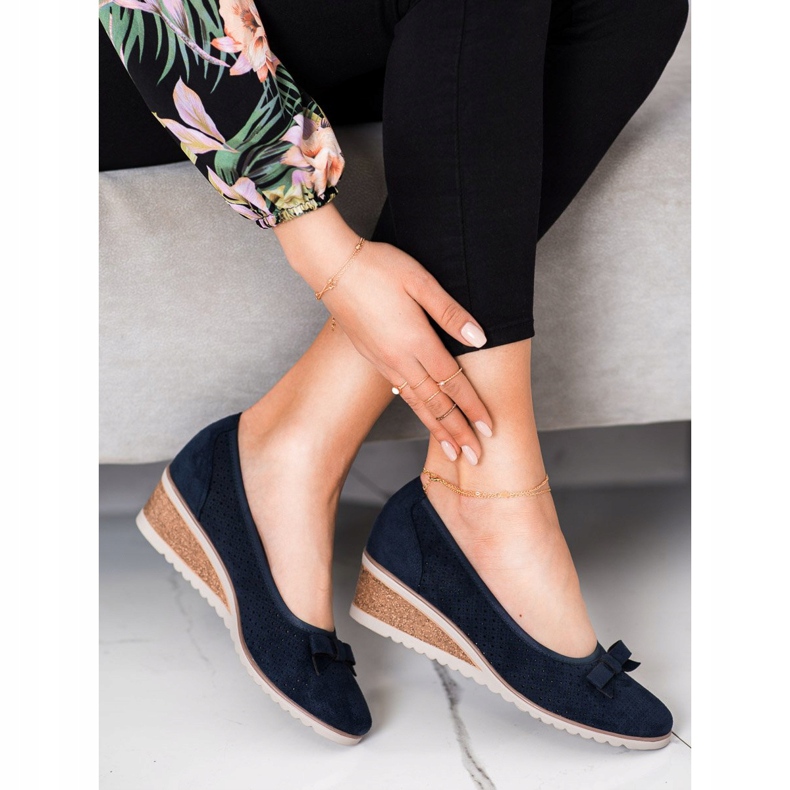 Vinceza Pompe cu pană ajurată albastru marin 1