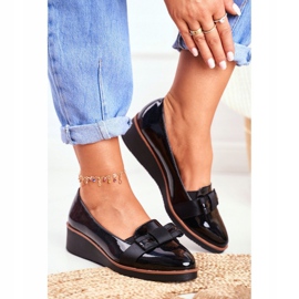 Vinceza Broguri de damă pe pene lăcuite negre Milona negru 1