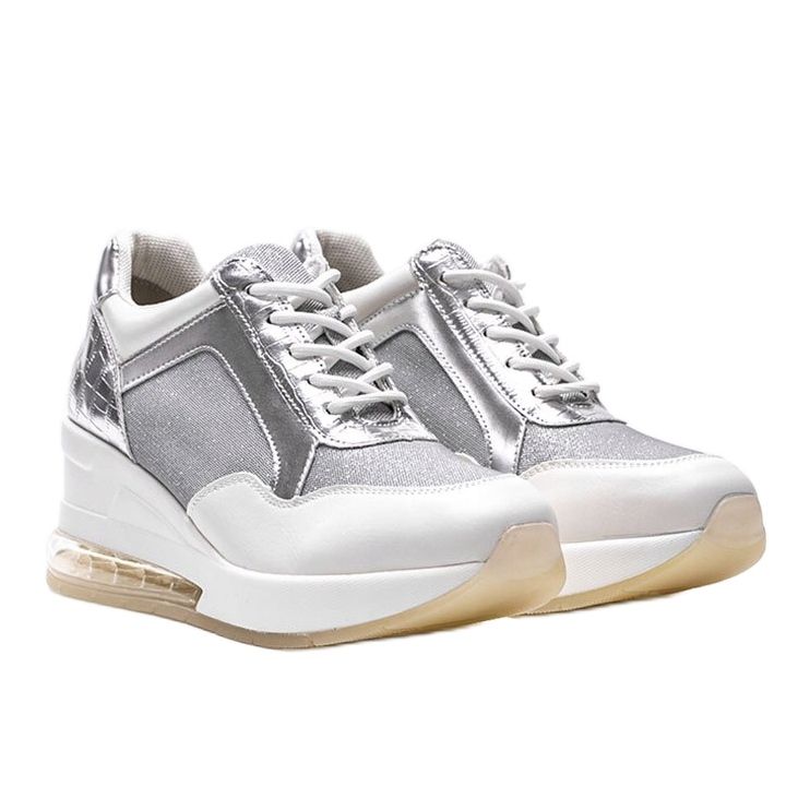 Adidași albi și argintii pe pană Jimena 1