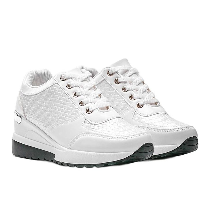 Adidași albi strălucitori pe pană Mara 1