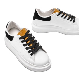 Adidași chunky Lauryn cu talpa albă 2 Adidași chunky Lauryn cu talpa albă 2