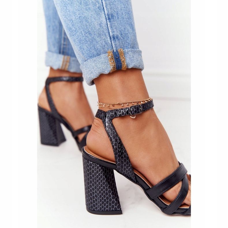 PV3 Sandale din piele pe o bară Visconi negru 4400476 1