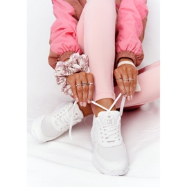 NEWS Adidași pentru femei cu toc alb Avery 2