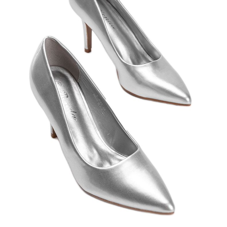 Pompe argintii din piele ecologică Ally 1