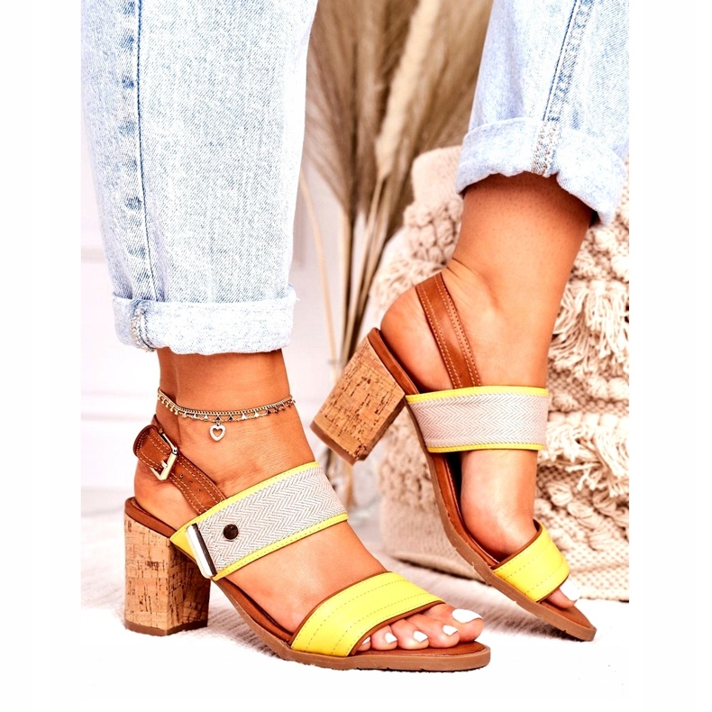 Jezzi Sandale pentru femei pe Cork Post Yellow 20SD35-1826 bej 2