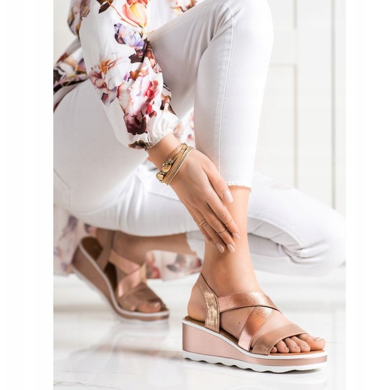 Weide Sandale cu pene strălucitoare de aur 1