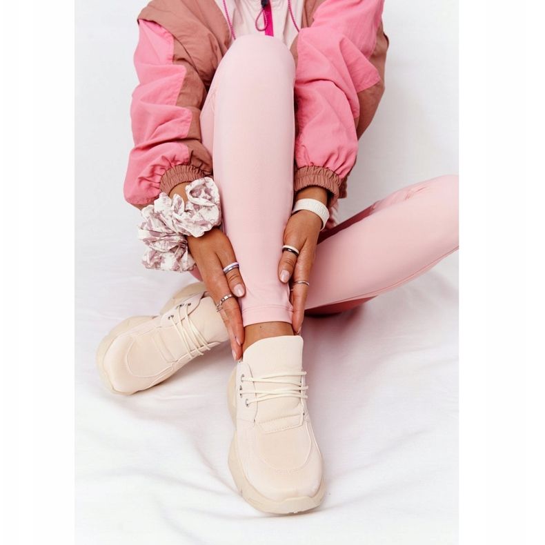 PS1 Adidași de damă pe o talpă masivă, de culoare bej, cu bule 1 PS1 Adidași de damă pe o talpă masivă, de culoare bej, cu bule 1