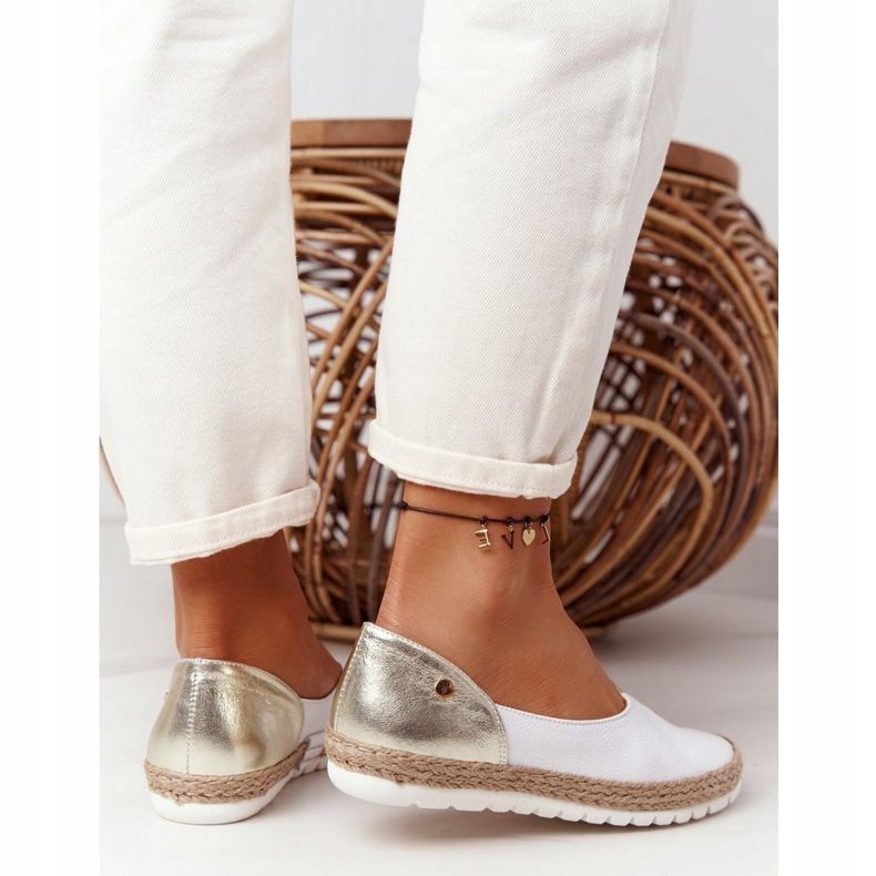 Piele Maciejka 05056-11 balerini albi și aurii de aur 1